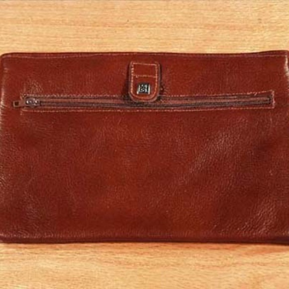 SPRING-TOP WALLET in CALF LEATHER, MEDIUM BROWN, CLOSES TIGHTLY, 7 x 5 INCHES, - Picture 1 of 5